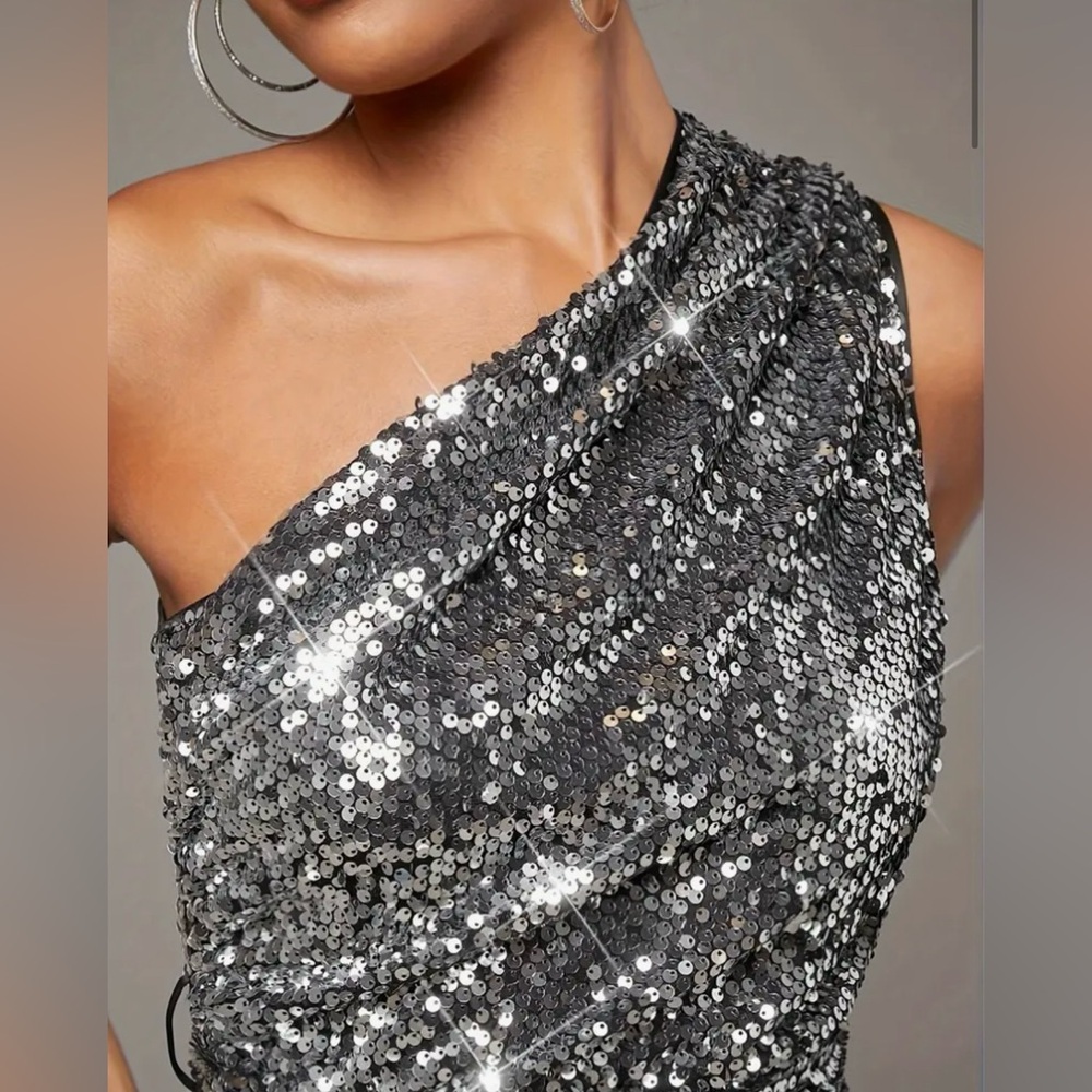 Silver Sequin One Shoulder Camisole Top - Picture 4 of 6